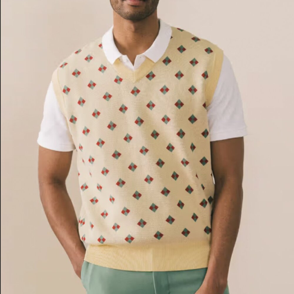 Bogey Boys V-Neck Sweater Vest Cream Red Green Diamond Pattern Cotton Golf